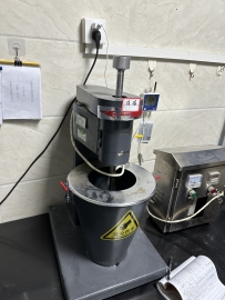 灌道壓漿攪拌機