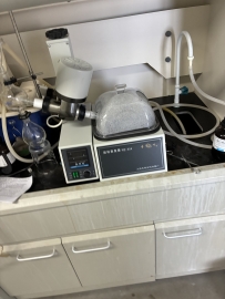 旋轉(zhuǎn)蒸發(fā)器