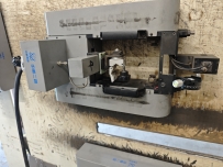 爬壁機(jī)器人